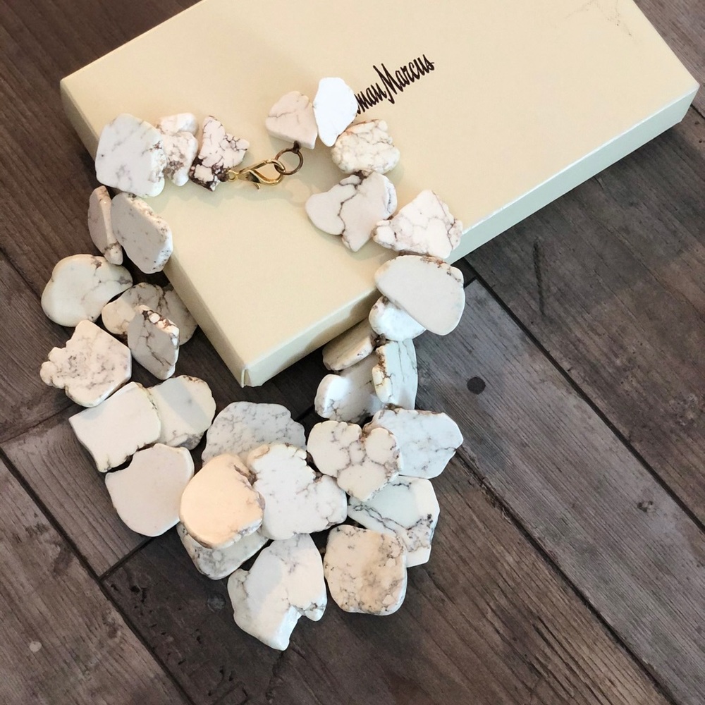 Nest necklace
